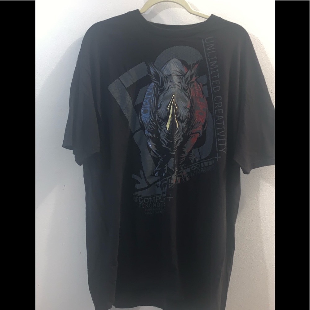 Ecko men’s 3xl shirt used!